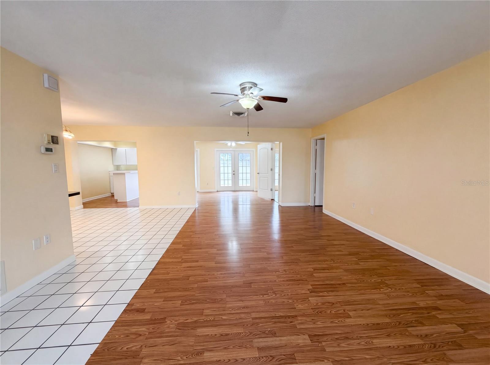 Listing Image #3