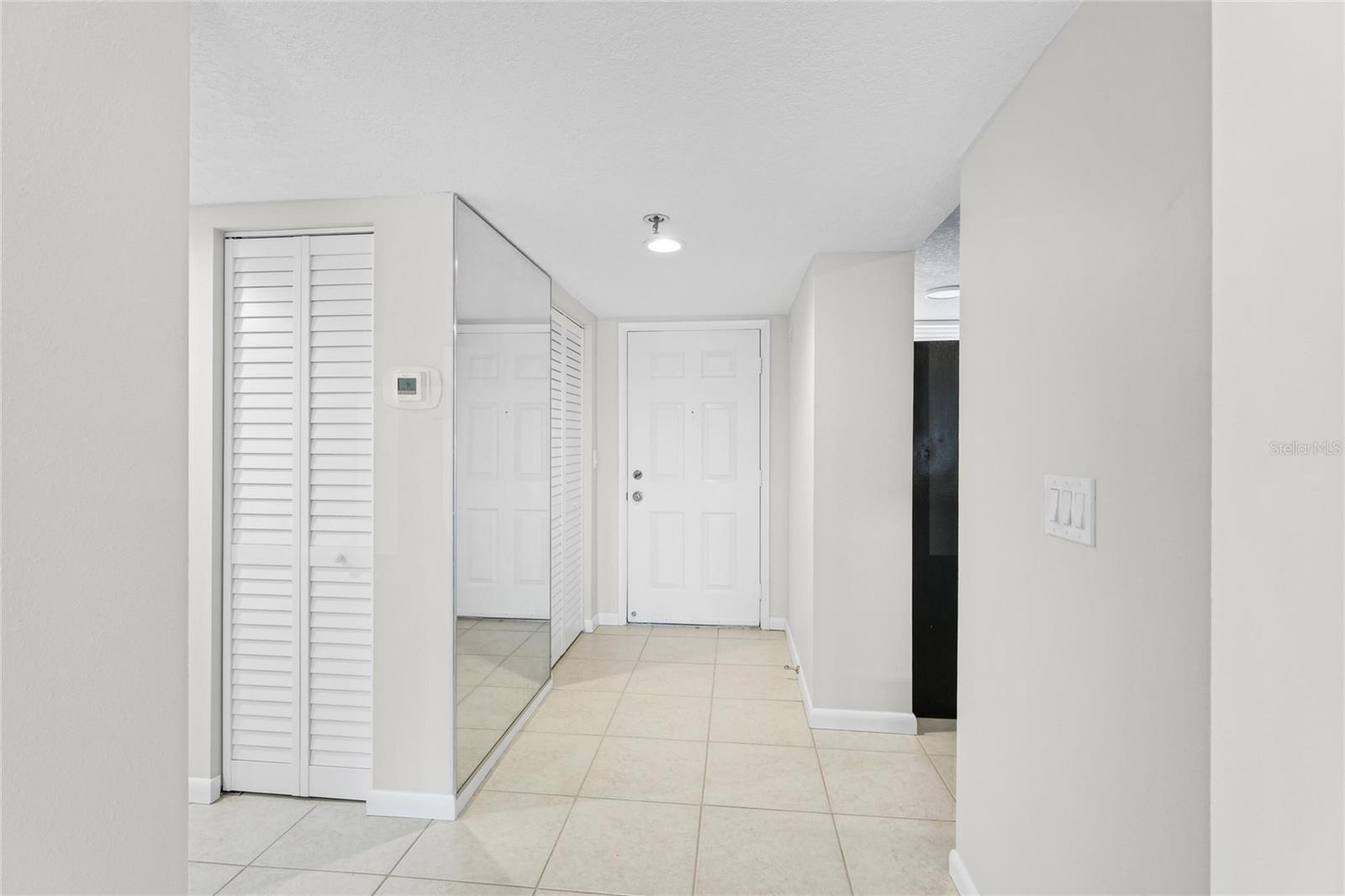 Listing Image #6