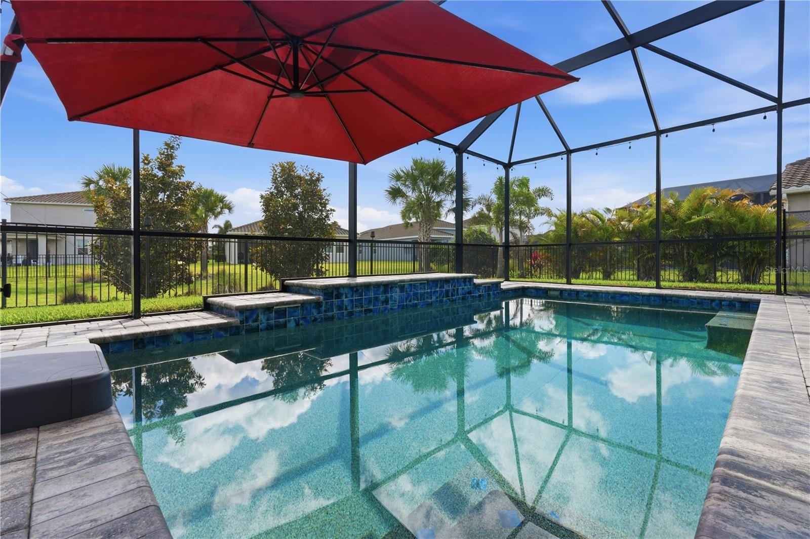 Listing Image #3