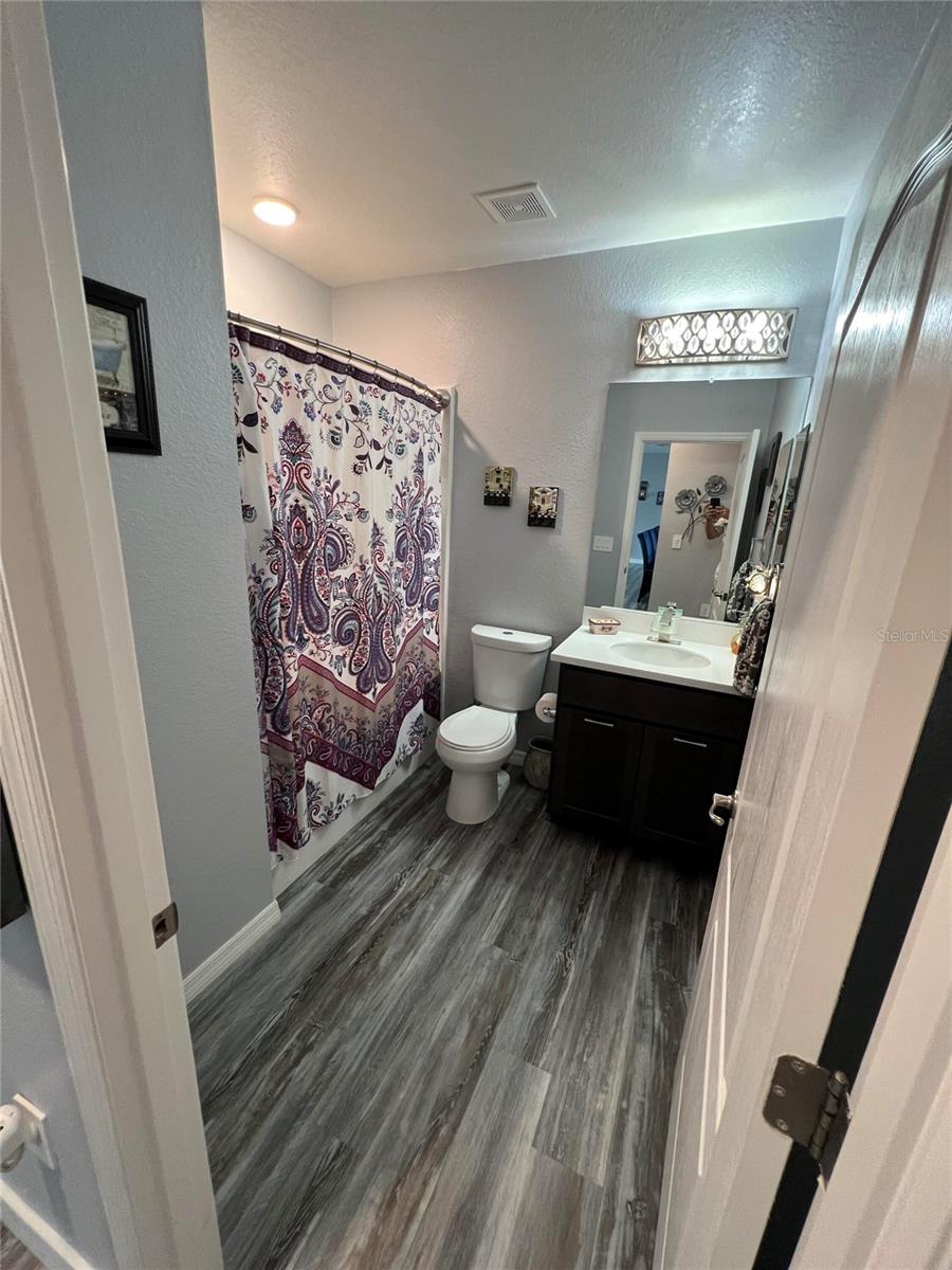 Listing Image #21