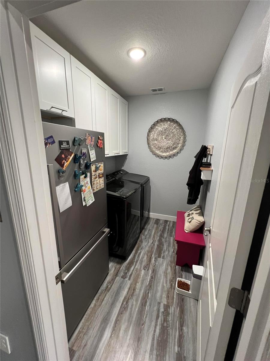 Listing Image #25
