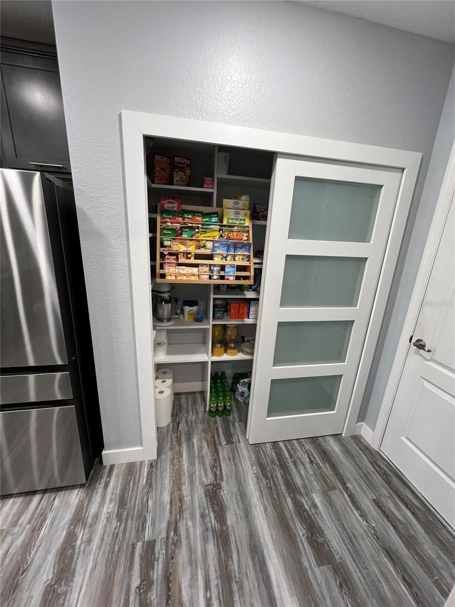 Listing Image #27