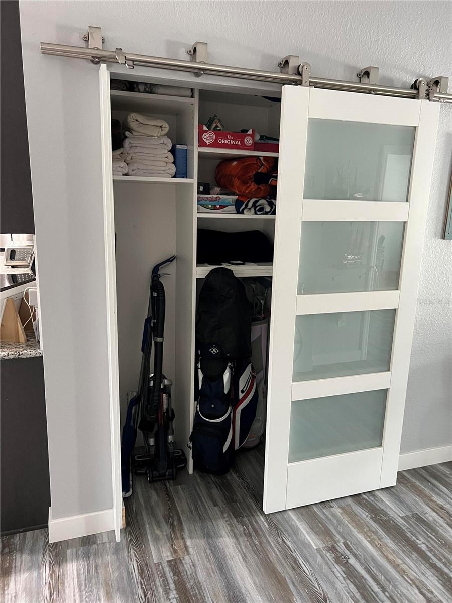 Listing Image #28