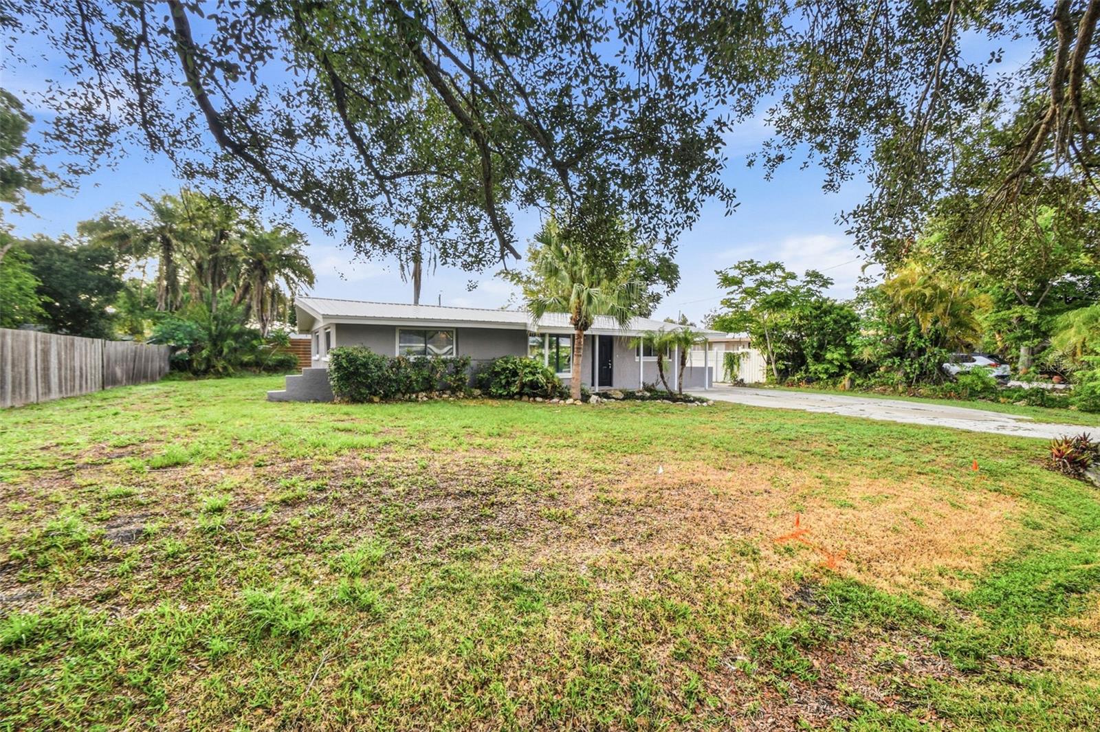 Listing Image #3