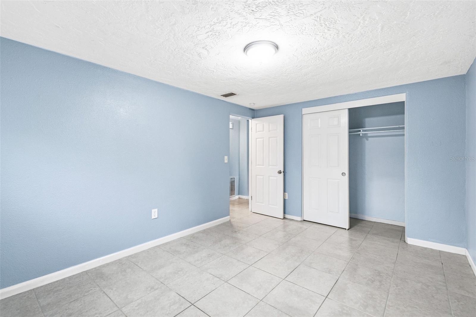 Listing Image #29