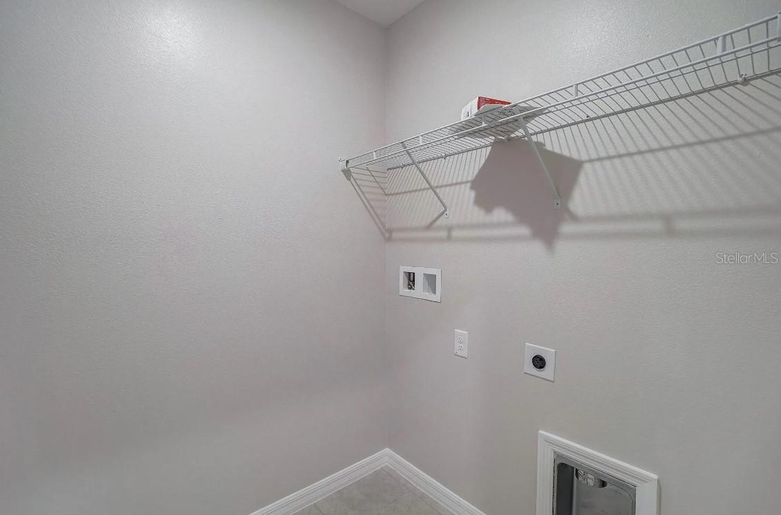 Listing Image #21