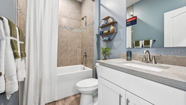 Listing Image #6