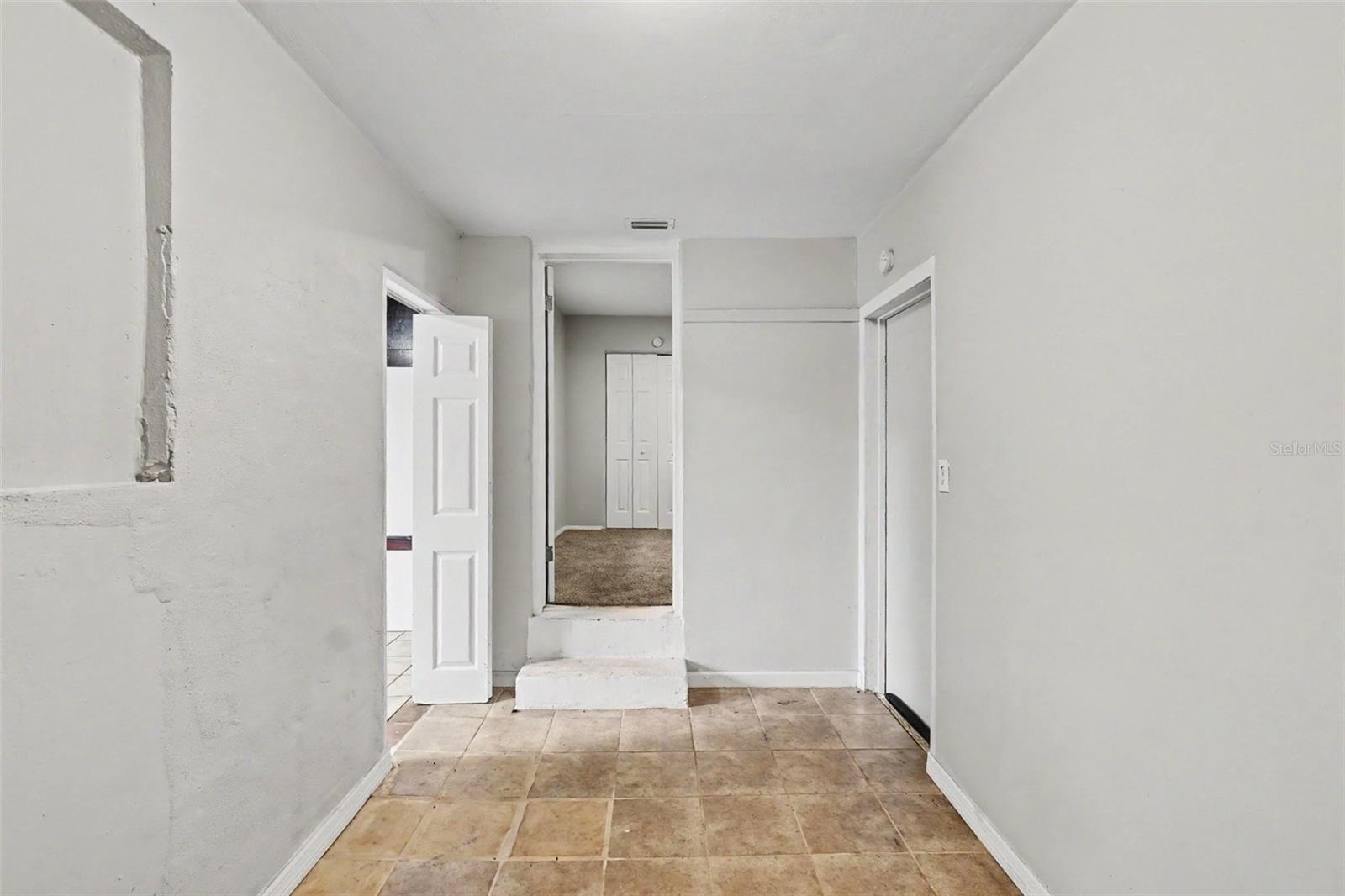 Listing Image #3