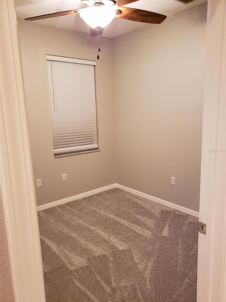 Listing Image #9