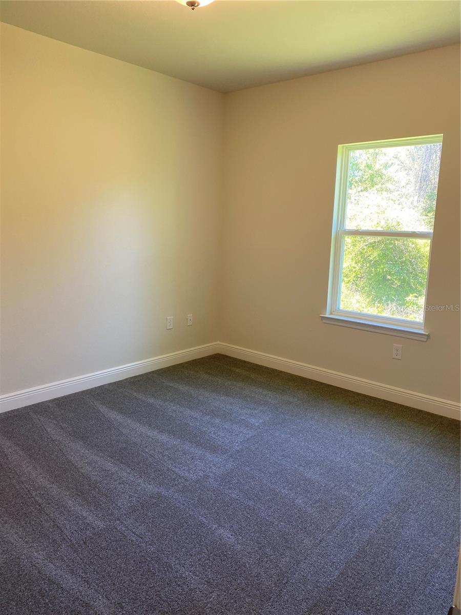 Listing Image #9
