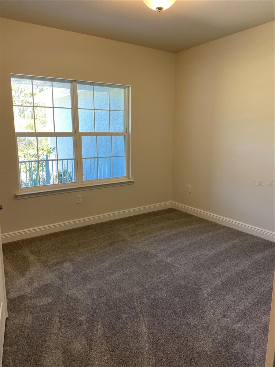 Listing Image #10
