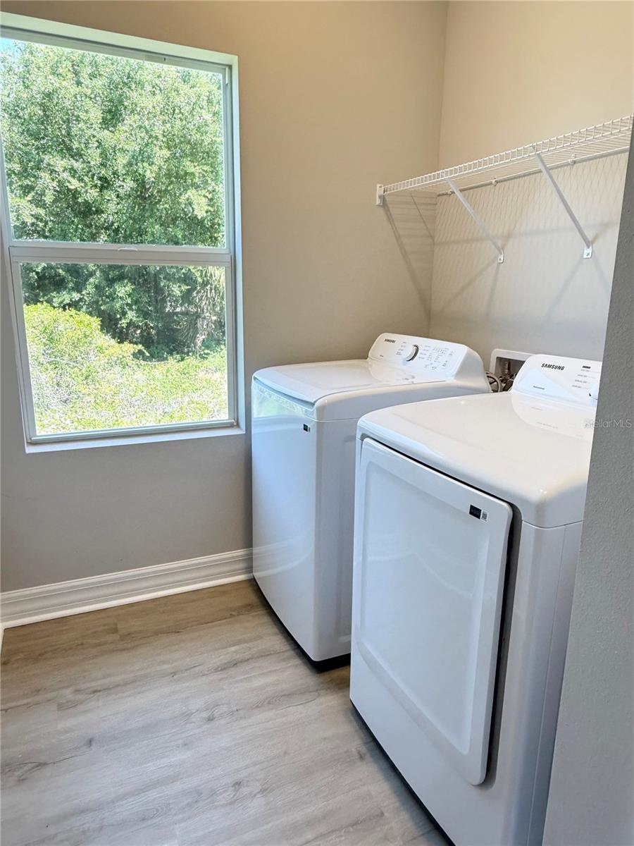 Listing Image #7