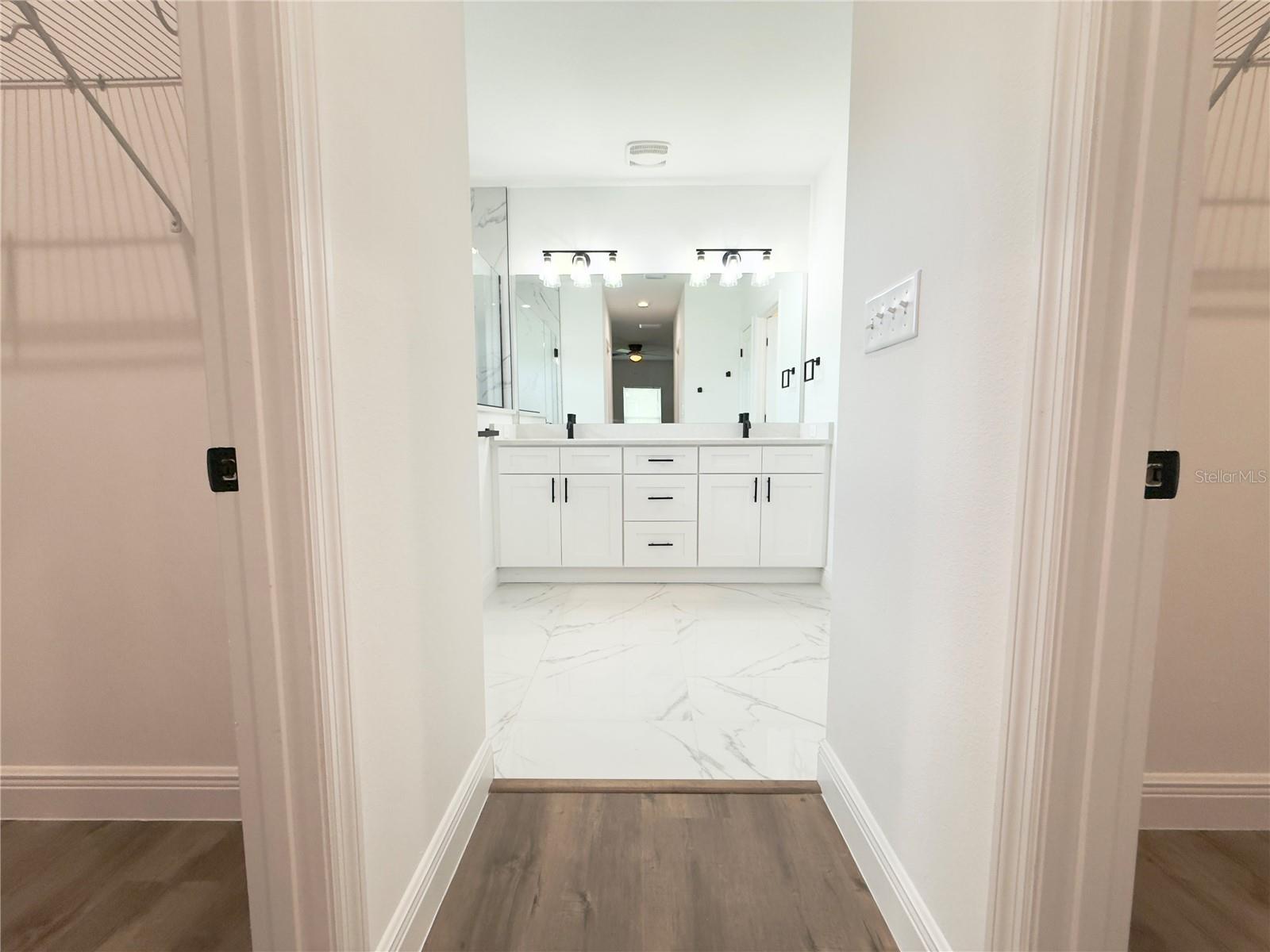 Listing Image #28