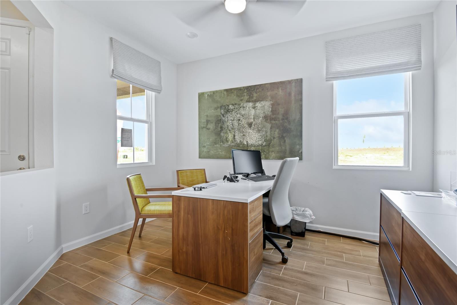 Listing Image #4