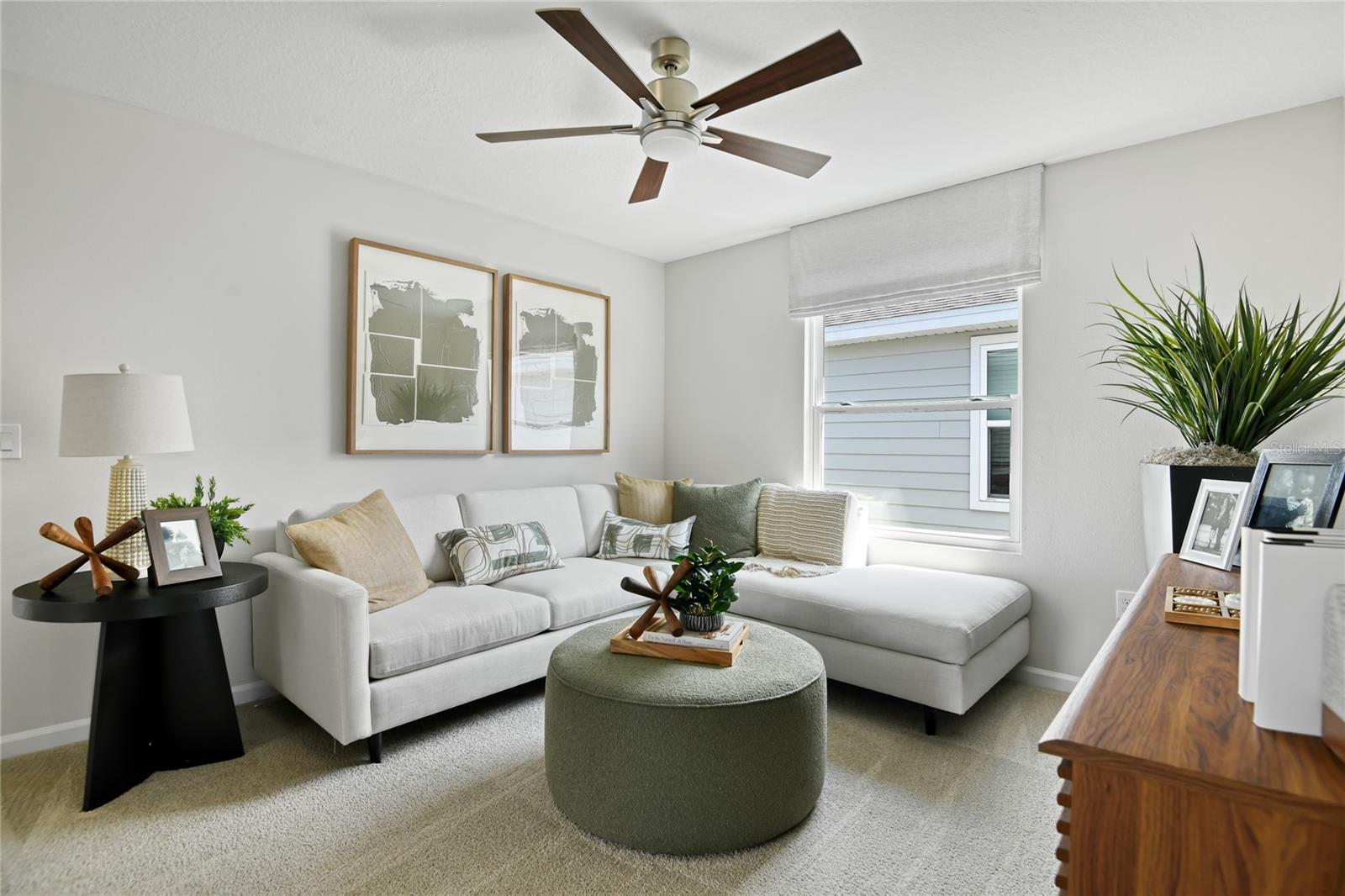 Listing Image #11