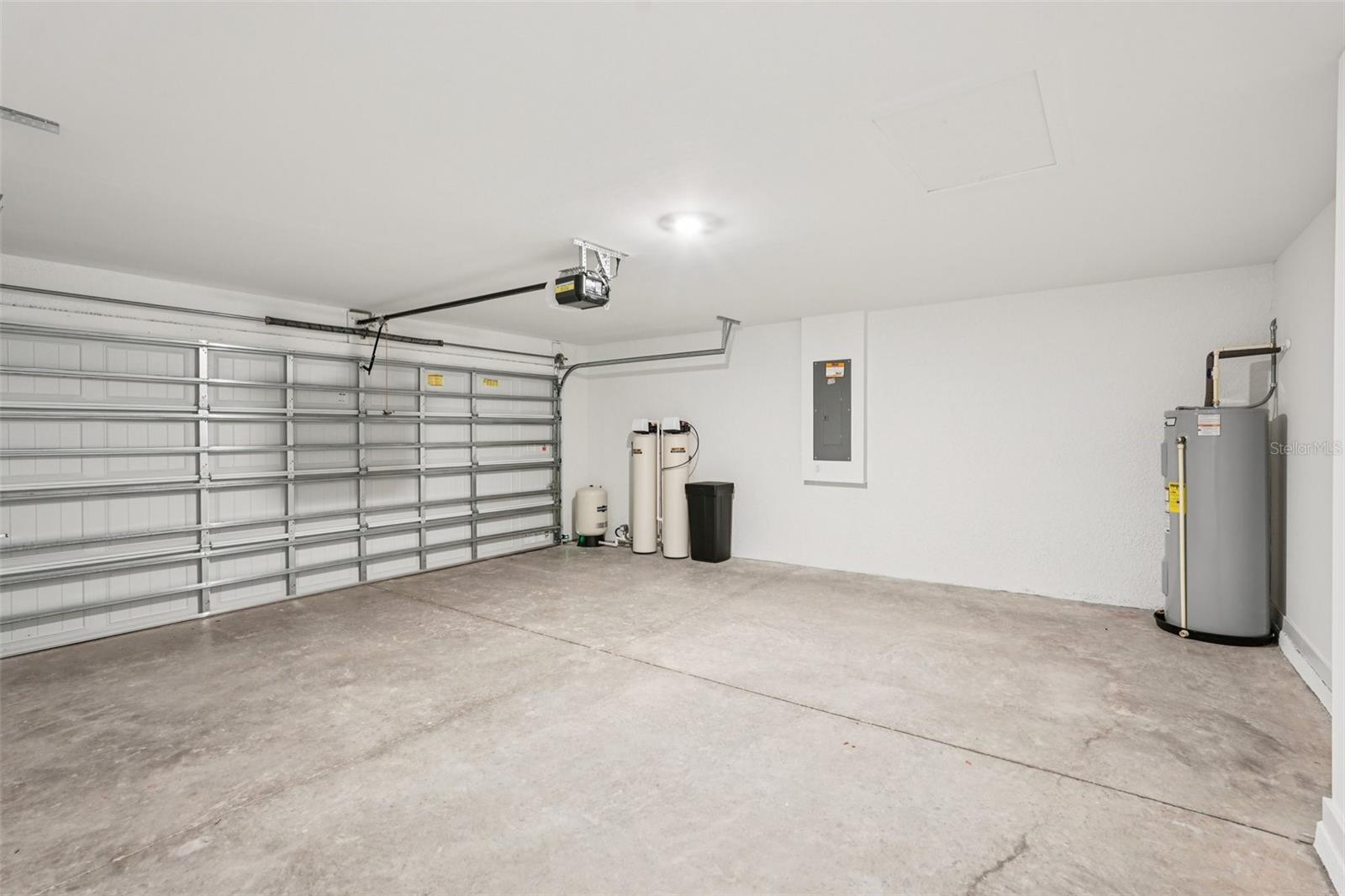 Listing Image #43