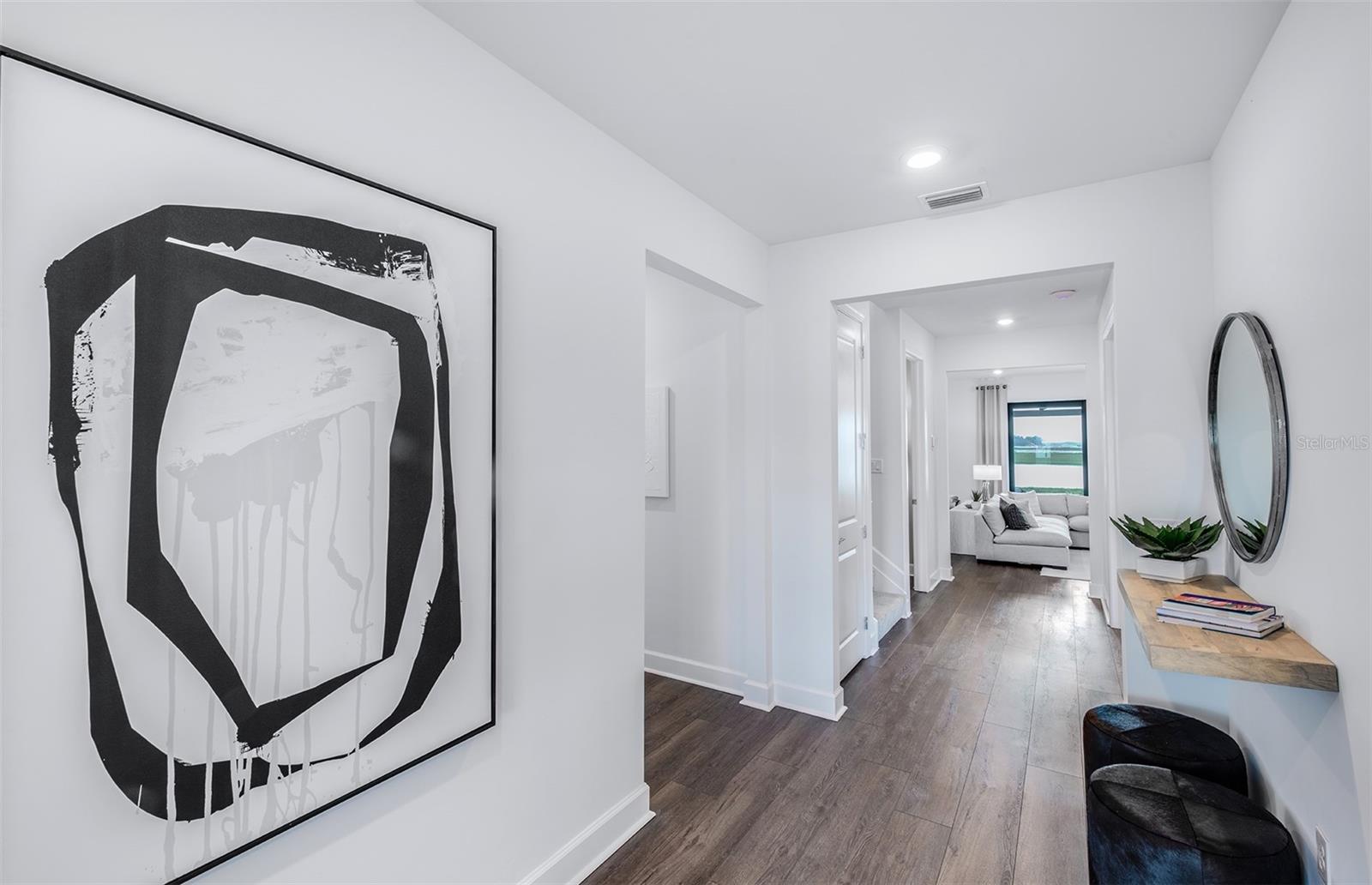 Listing Image #7