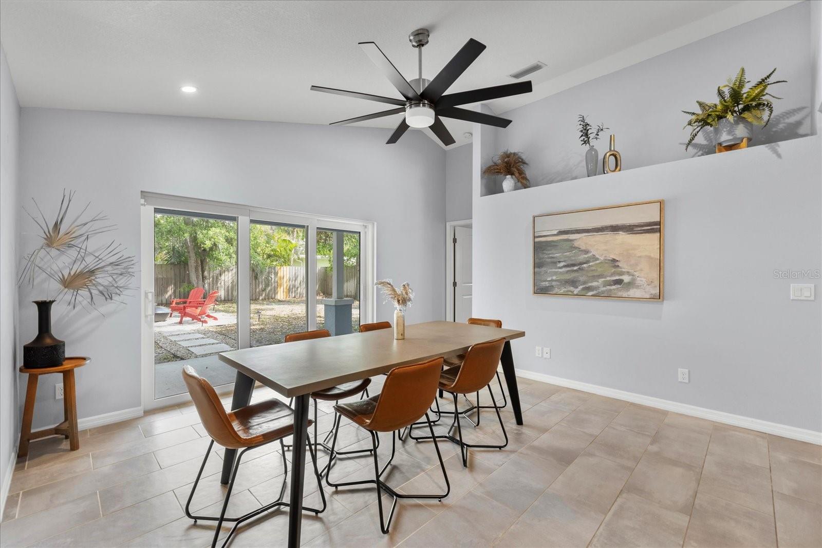 Listing Image #7