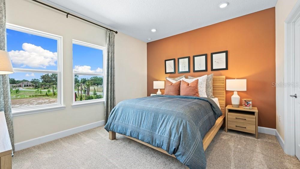 Listing Image #12
