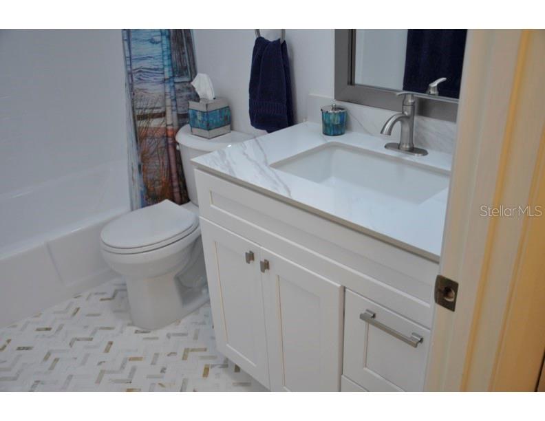 Listing Image #7