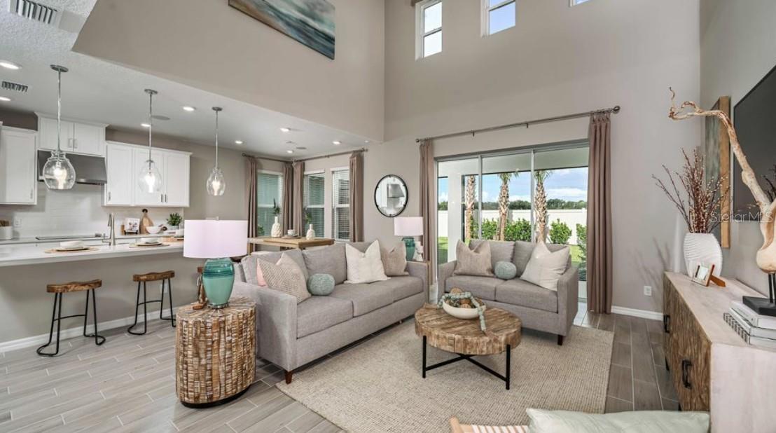 Listing Image #10