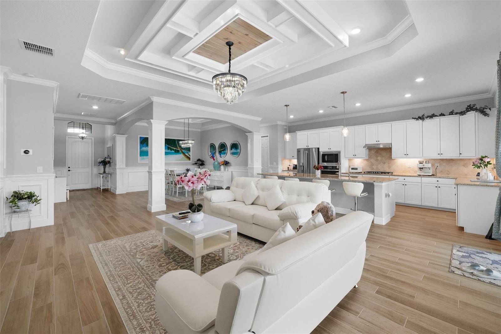 Listing Image #4