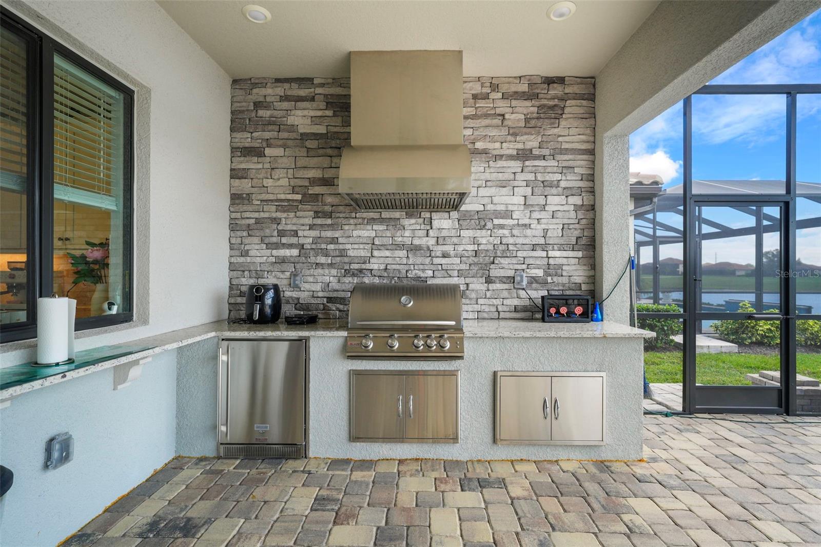 Listing Image #29