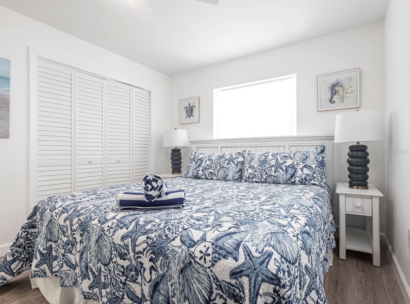 Listing Image #13