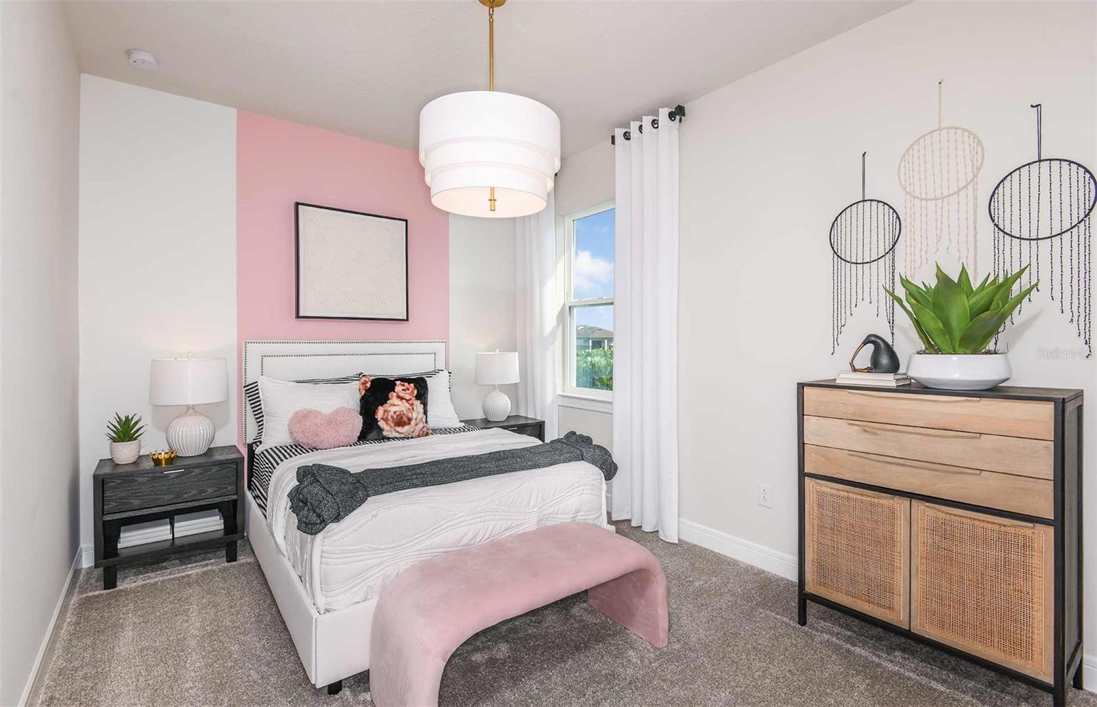 Listing Image #13