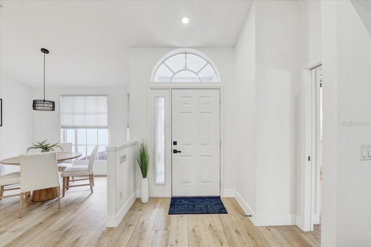 Listing Image #4