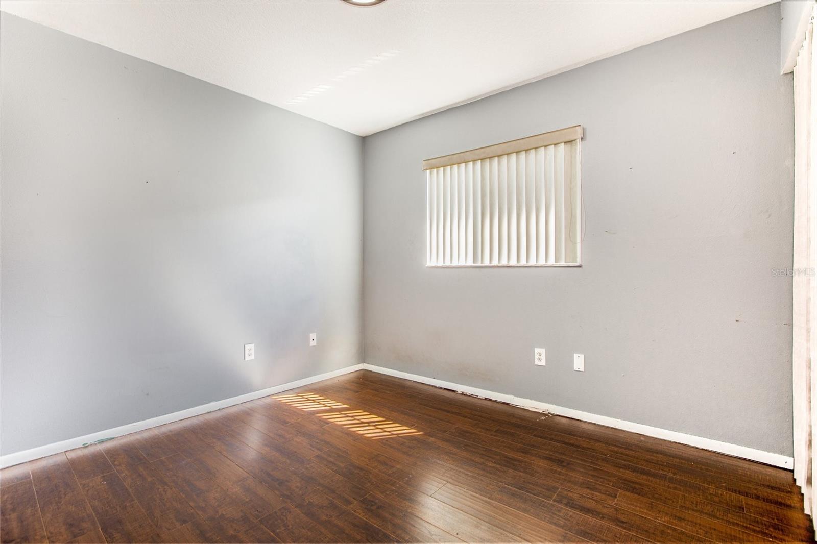 Listing Image #24
