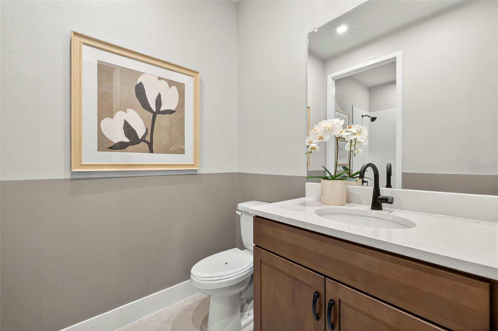 Listing Image #25