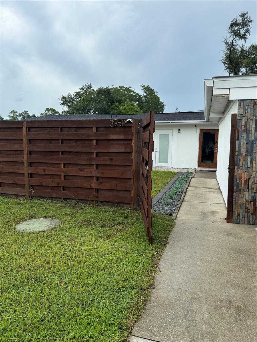 Listing Image #2