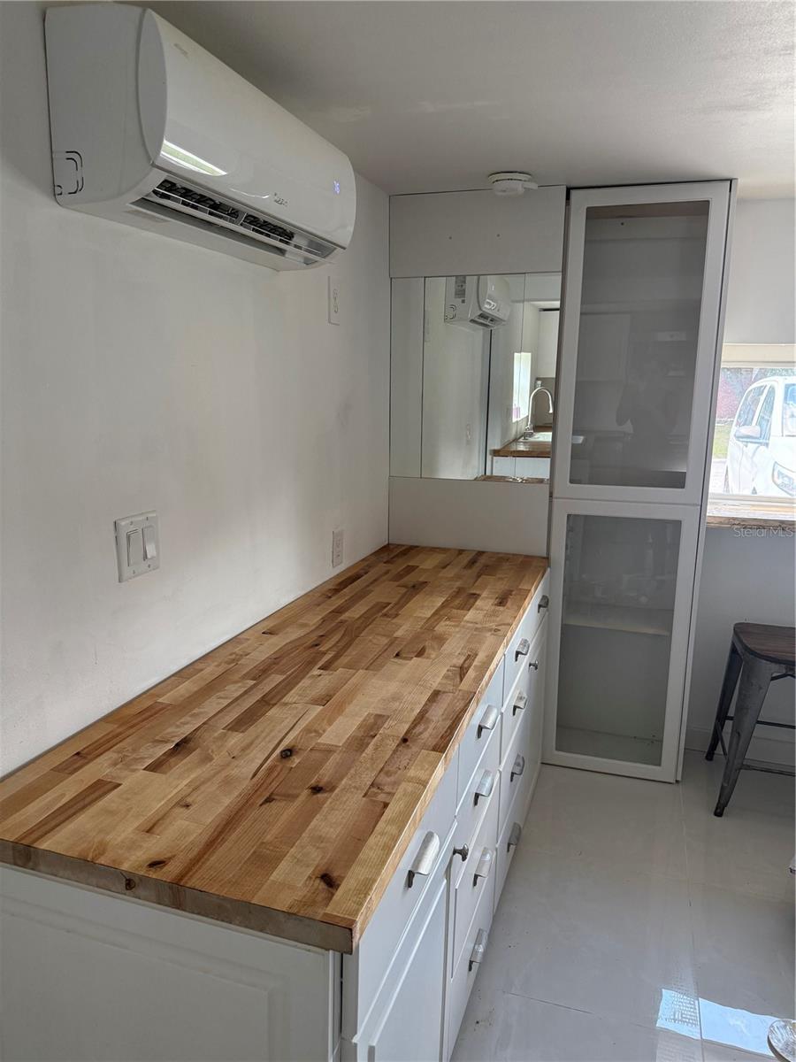 Listing Image #13