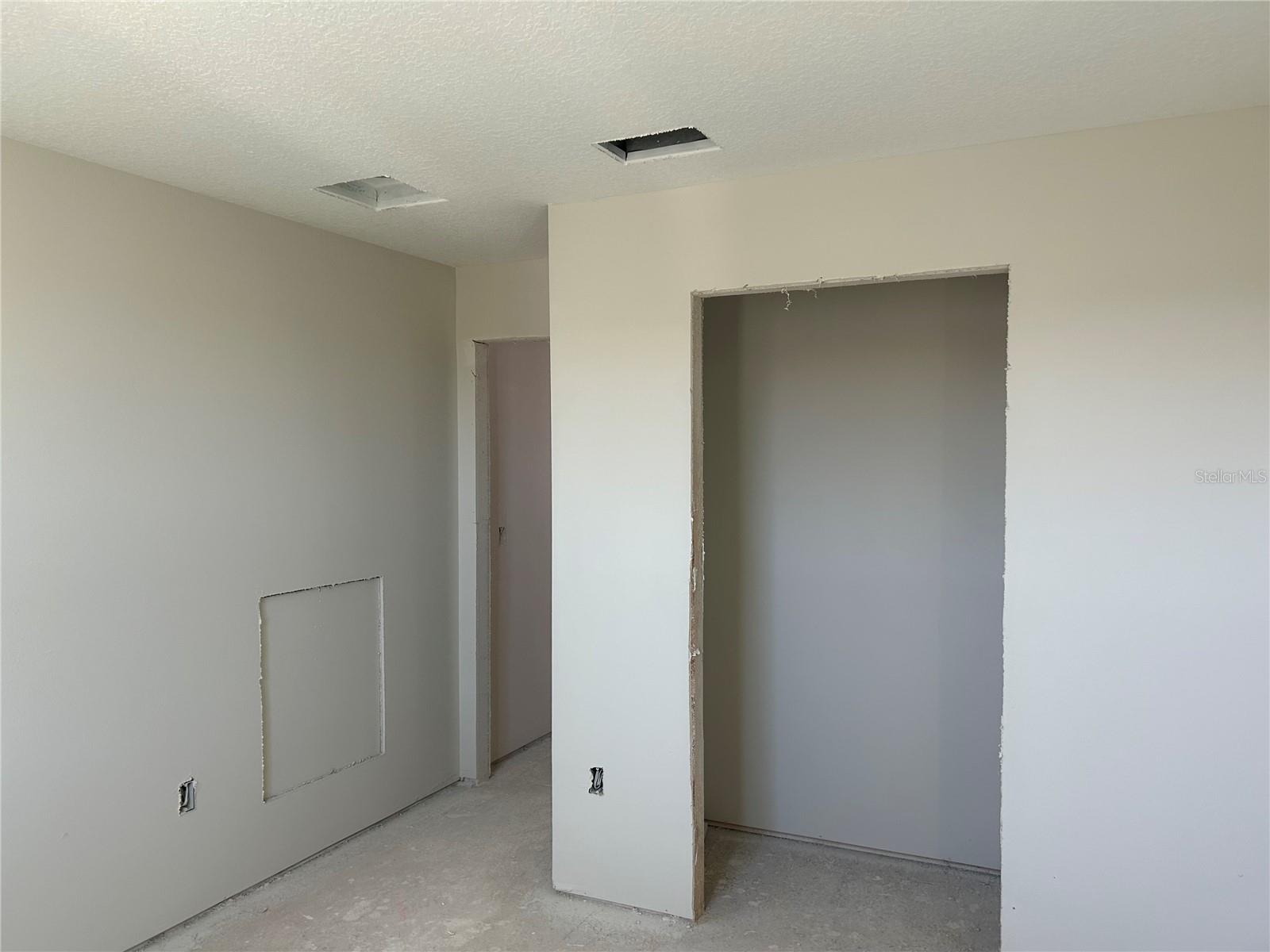 Listing Image #28