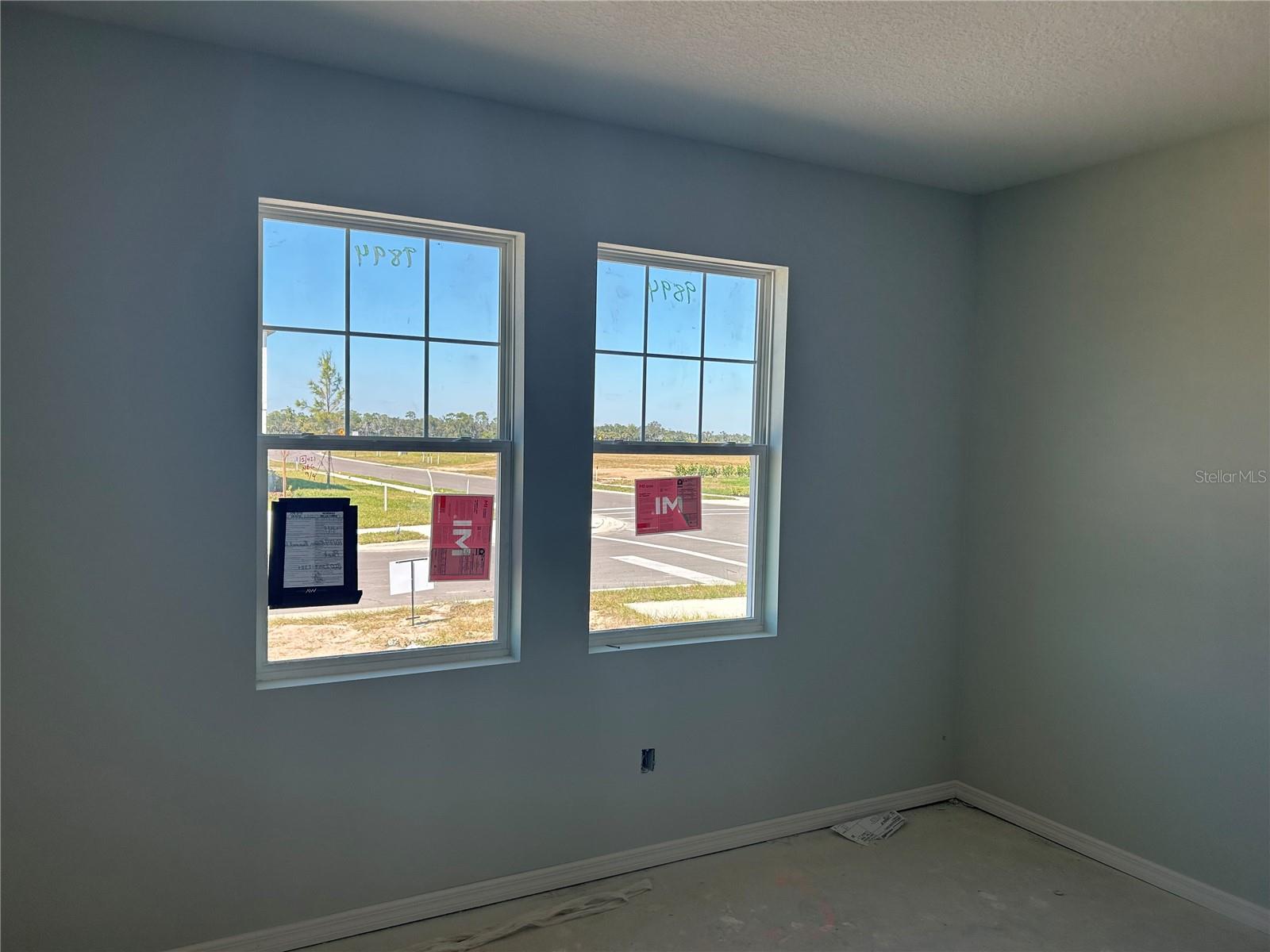 Listing Image #11