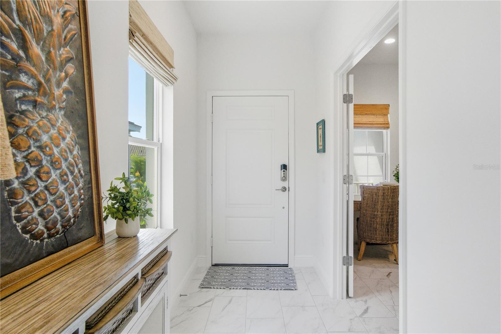Listing Image #4