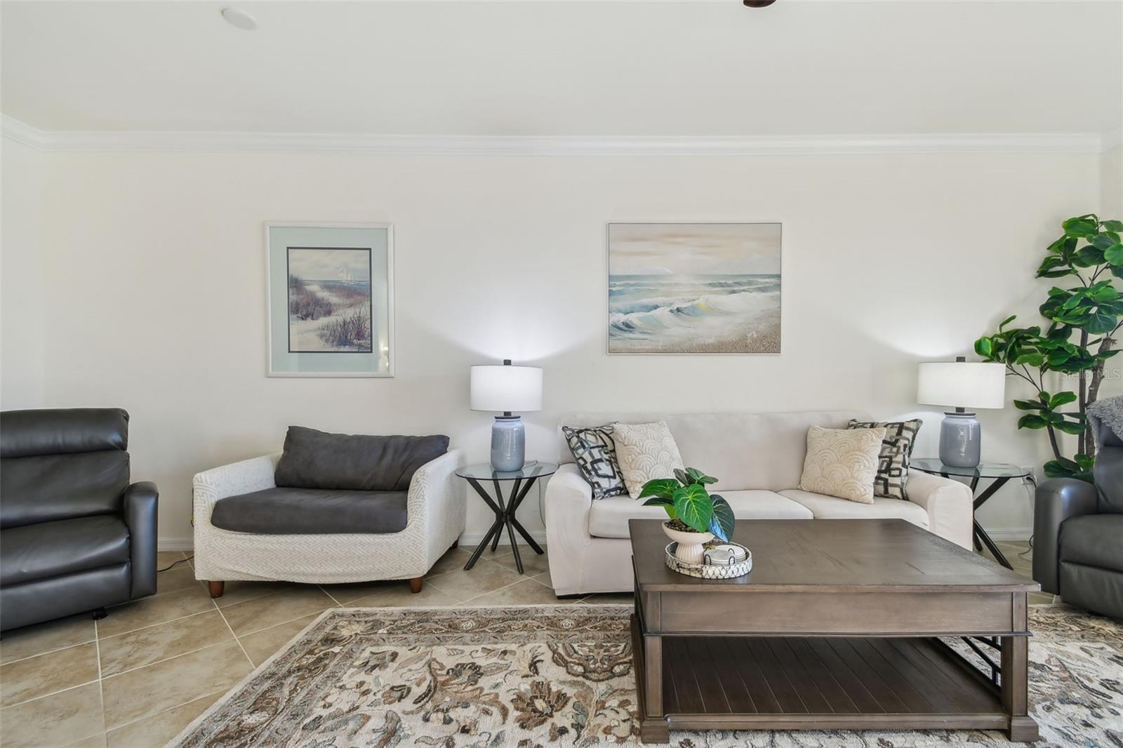 Listing Image #14