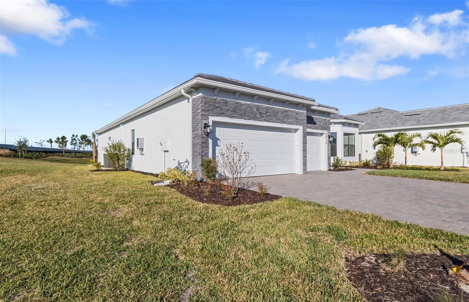 Listing Image #4