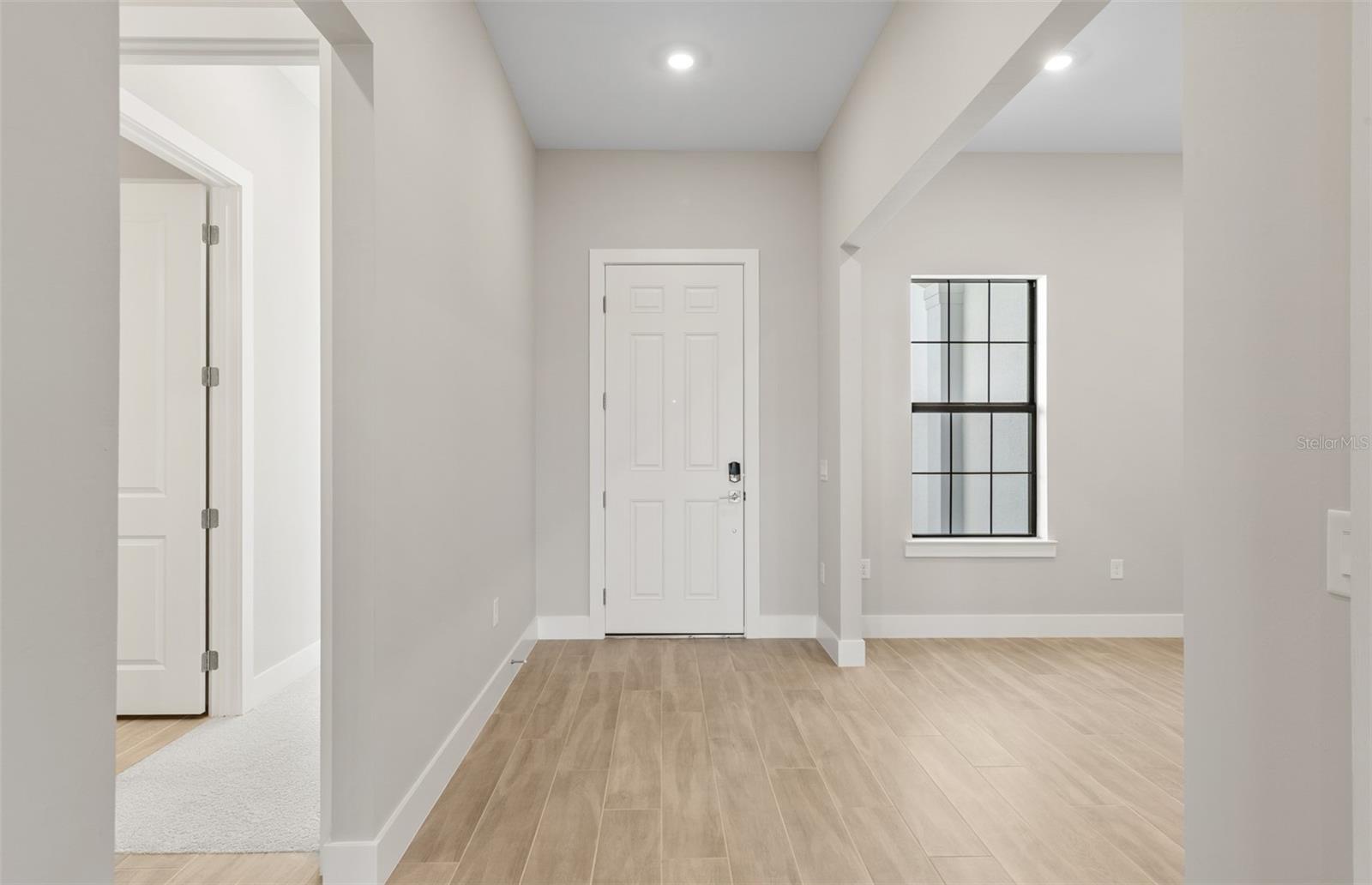 Listing Image #6