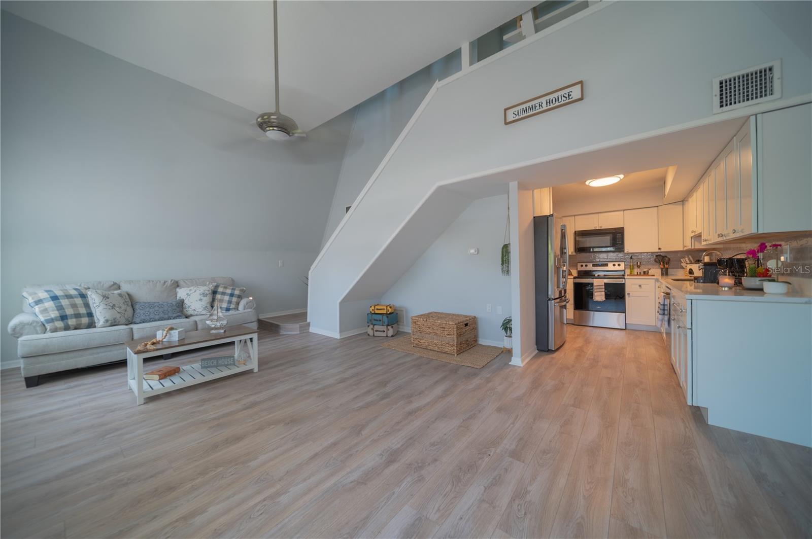 Listing Image #5