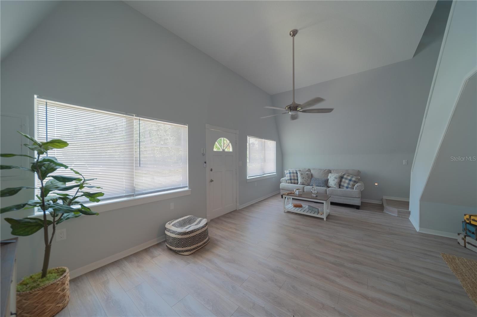 Listing Image #6