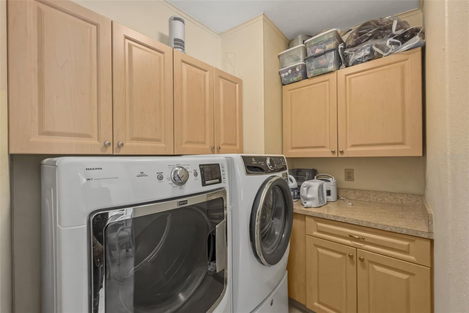 Listing Image #11