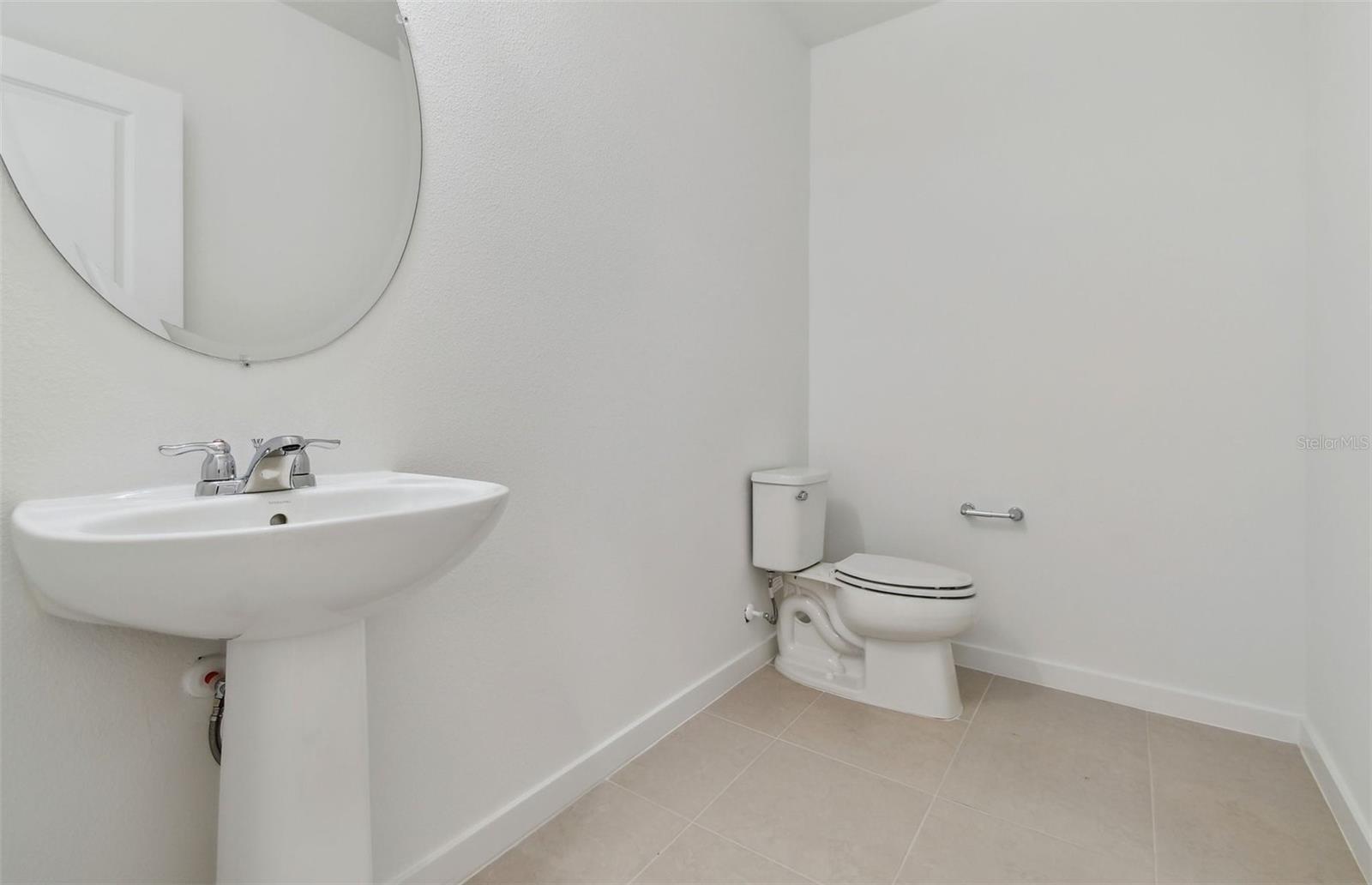 Listing Image #11