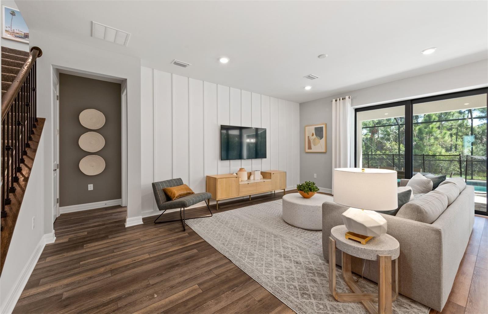 Listing Image #7