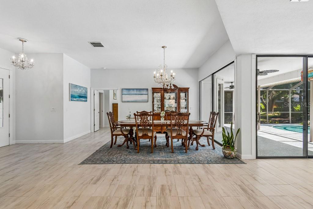 Listing Image #7