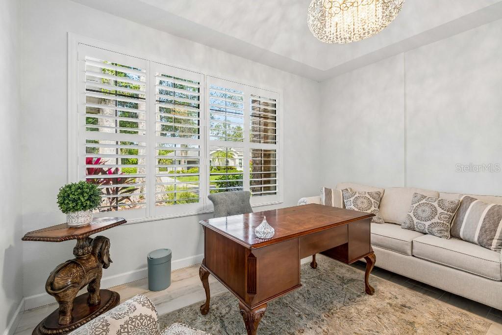 Listing Image #10