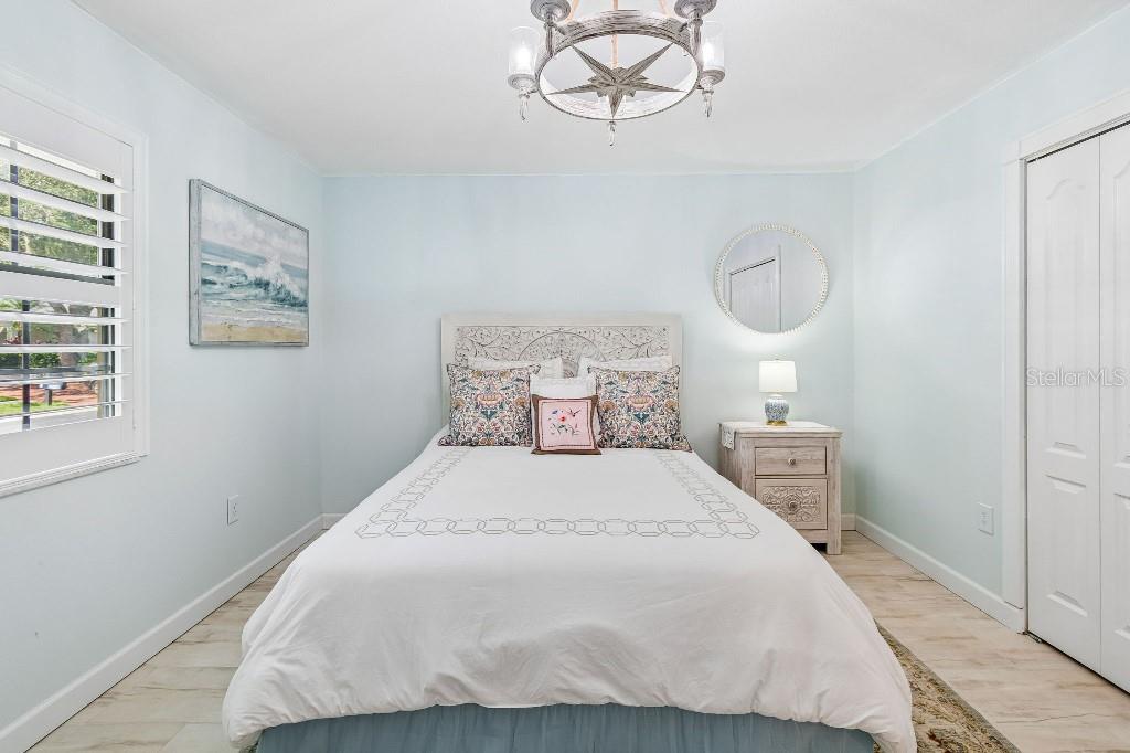 Listing Image #52