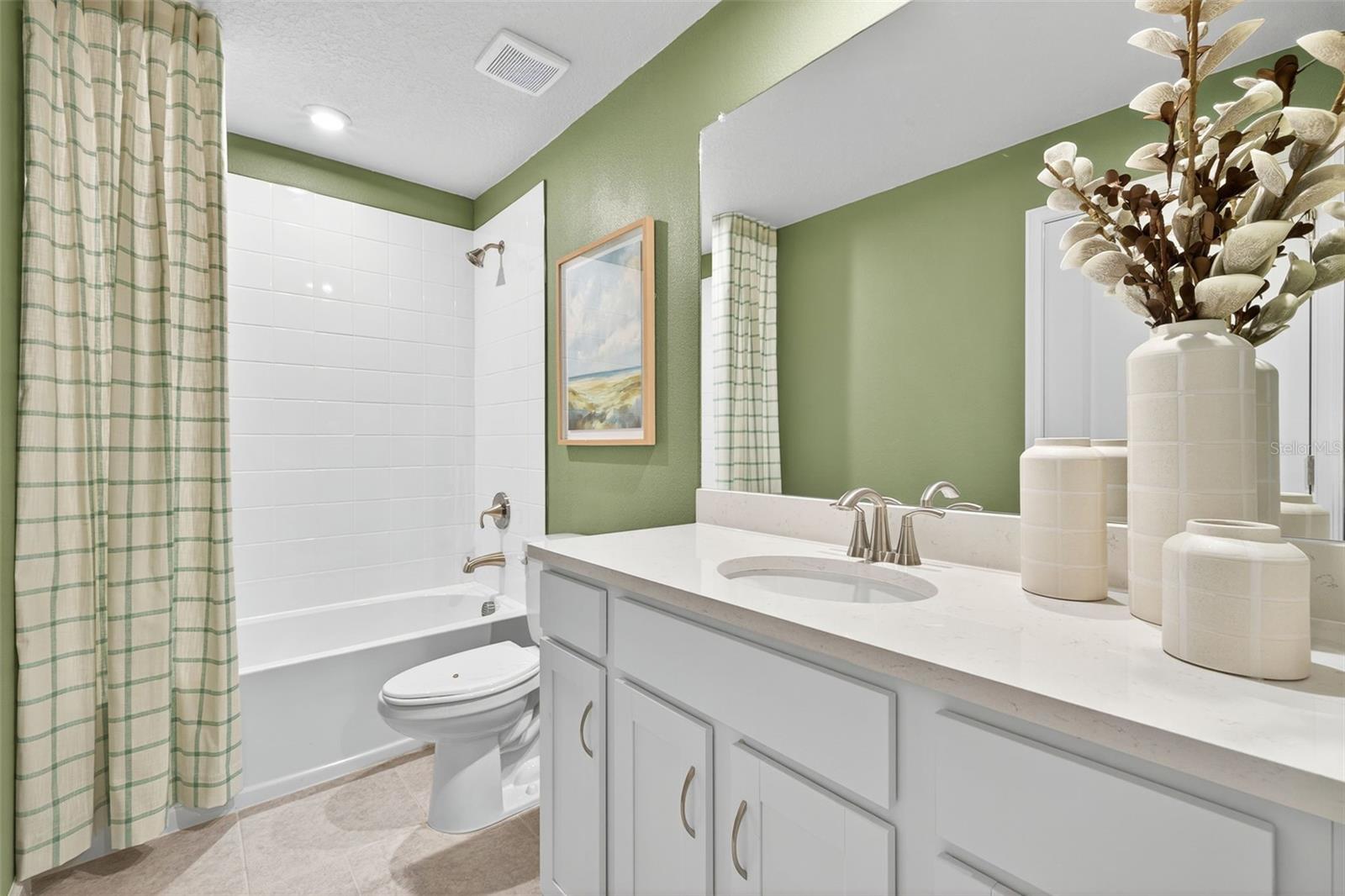 Listing Image #14