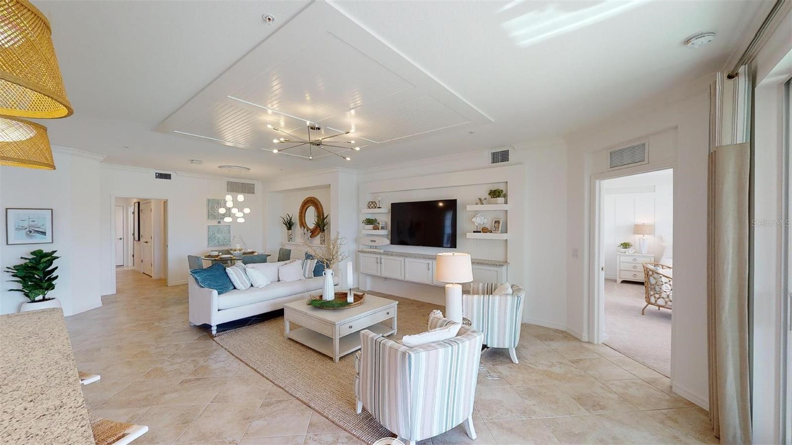 Listing Image #11